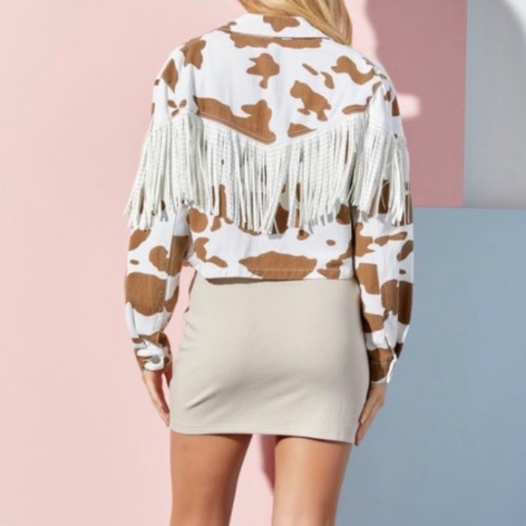 NWOT Cow Print Fringe Denim Jean Jacket - Picture 3 of 3